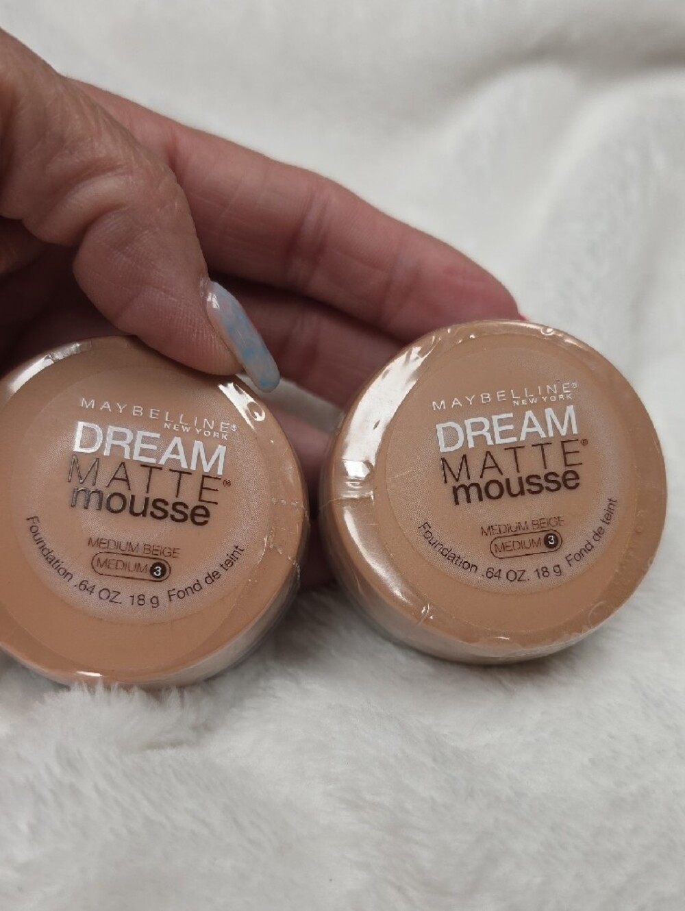 Maybelline Dream Matte Mousse Foundation - Medium Beige (2-Pack) - Picture 2 of 4